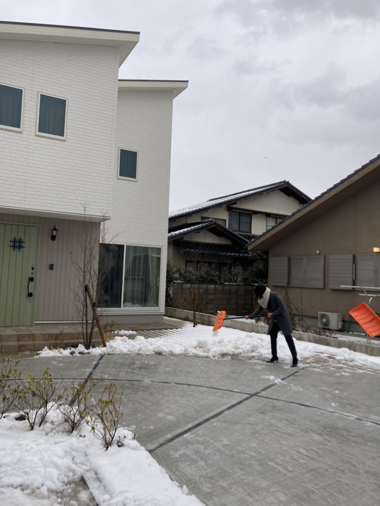 雪が積もりましたね⛄|ブログ|トコスホーム | 鳥取・米子・松江・出雲の新築住宅 | アート建工